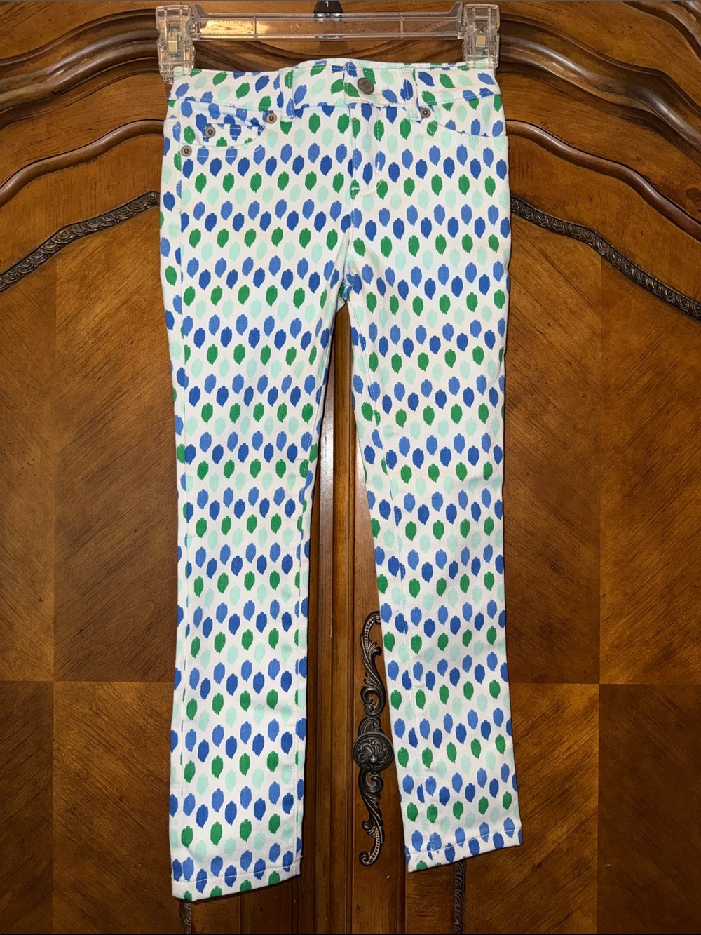 Vineyard Vines White Leggings with Blue & Green Teardrop Print